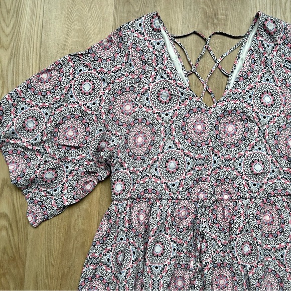 Torrid Pink & Black Paisley Pattern Flowy Mini Dress/ Tunic - Picture 2 of 7